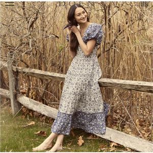 Doen Blue and White Floral Midi Dress